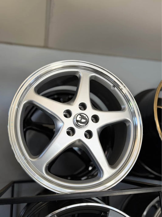 19inch Walky Wheels Silver Machined Lip