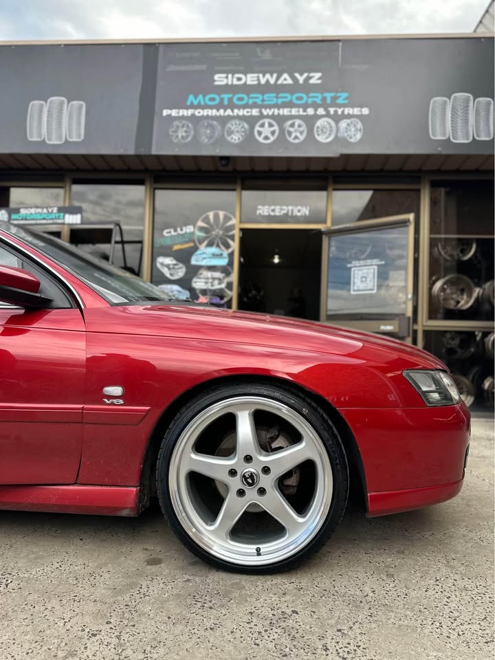 20inch Walky Style Wheels Silver Machined Lip