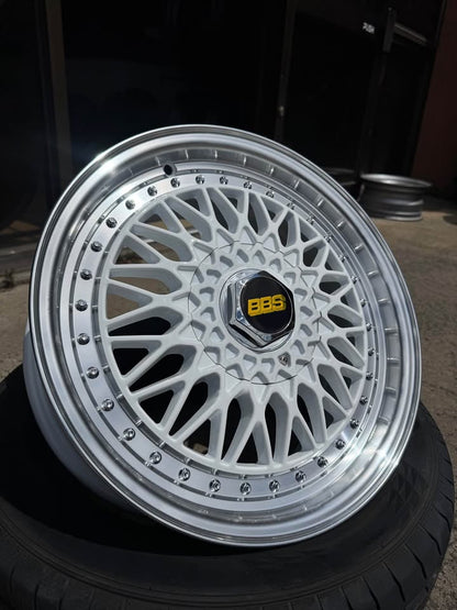 16inch BBS MESH style wheels 16x6.5