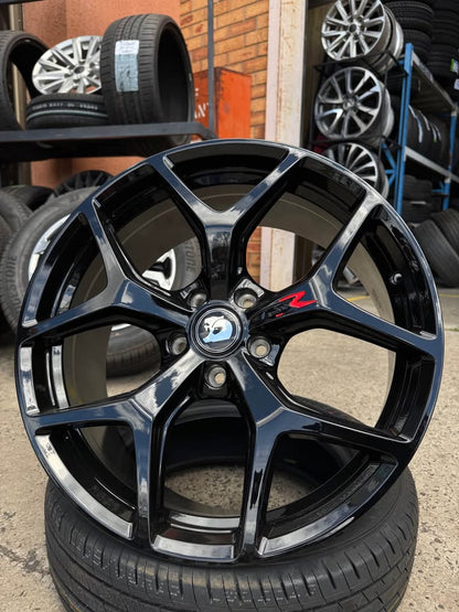 20inch GTSR STYLE WHEELS RED R Gloss Black