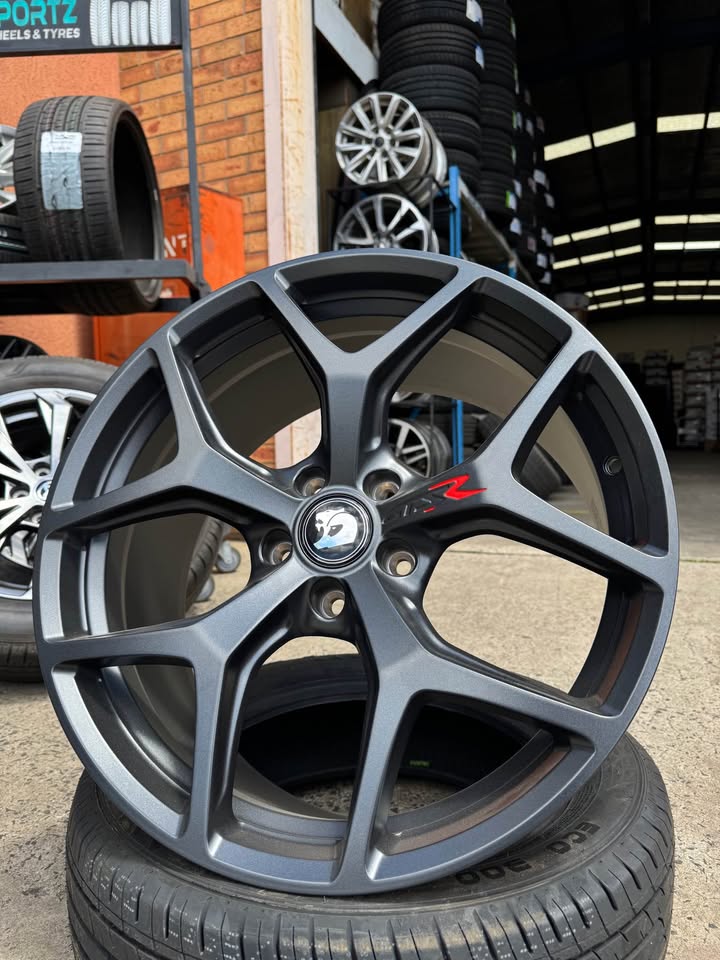 20inch GTSR RED R Style Wheels