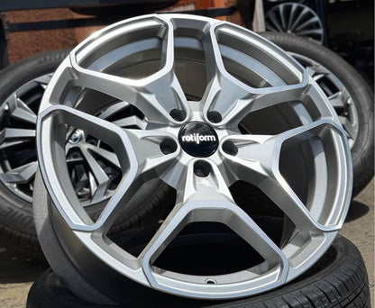 19inch Rotiform HUR Wheels