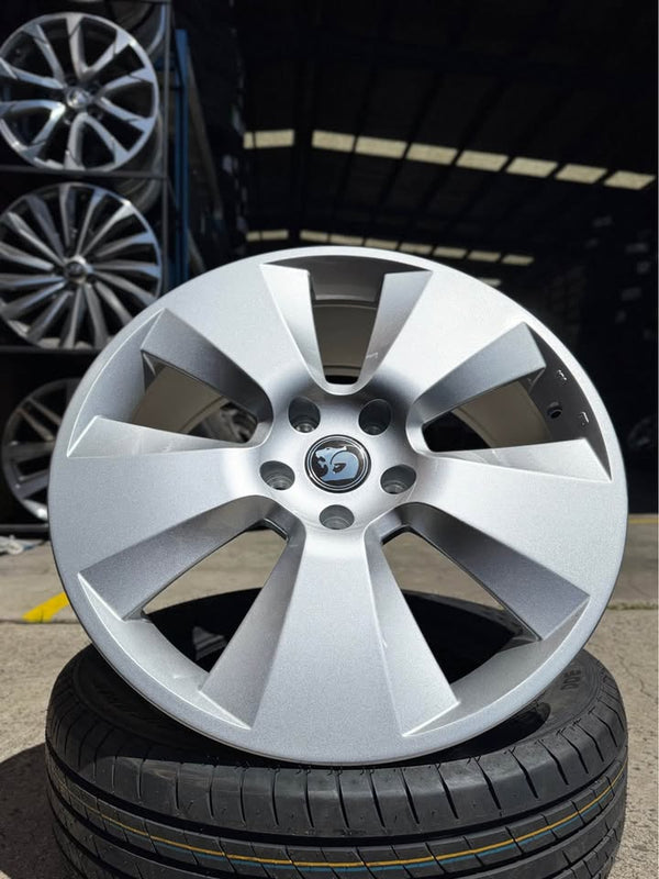 20inch VY Sigs/ Signature Style Wheels