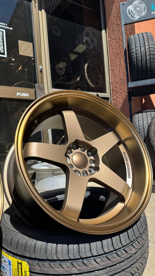 18inch Nismo LMGT4 "GTR-D Style Wheels - Bronze