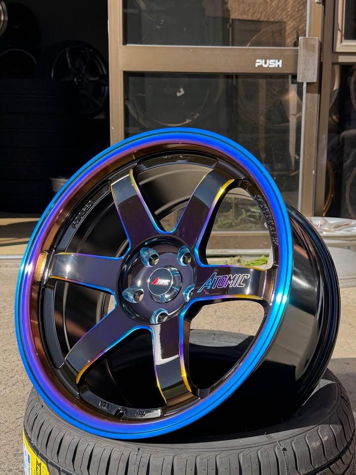 18inch TE37 Atomic Neo Style Chrome Wheels