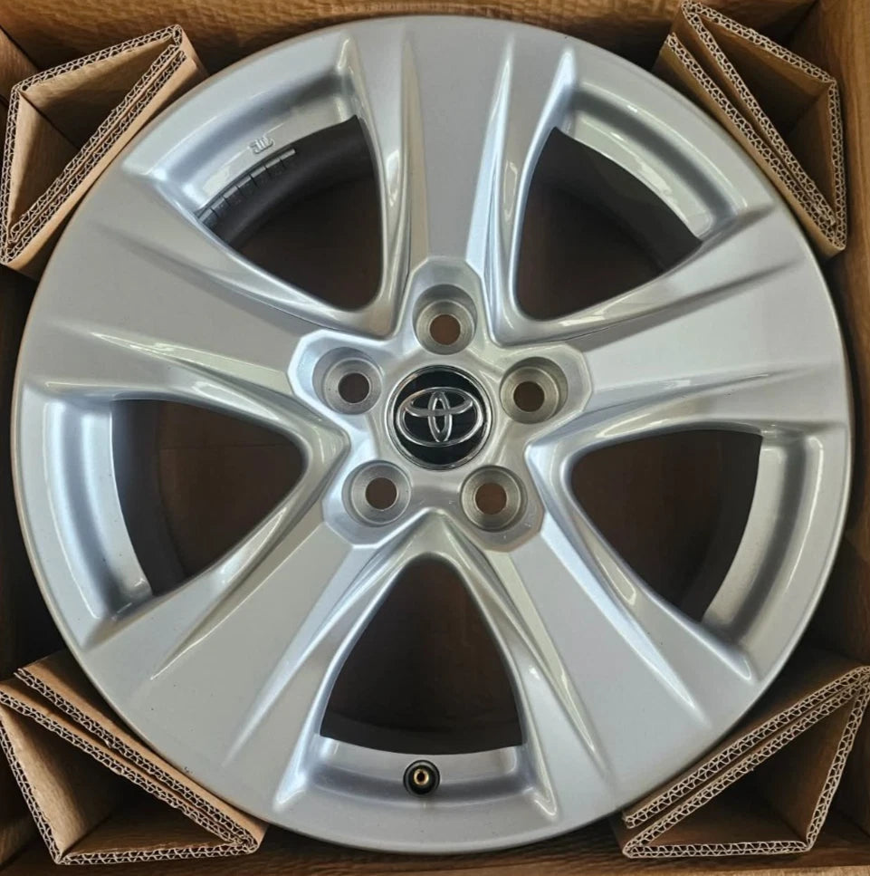 17" Genuine 2022 RAV4 Oem Wheels