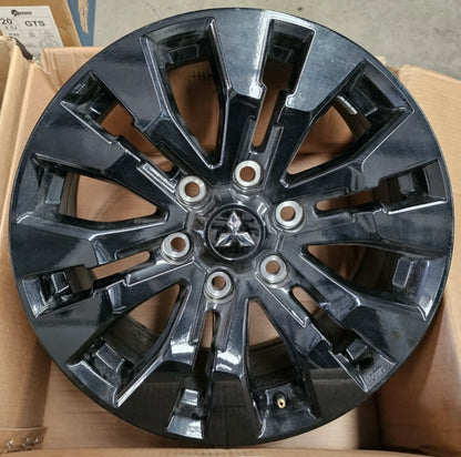 4x 18" Genuine 2024 Mitsubishi Triton Oem Wheels Suit Triton