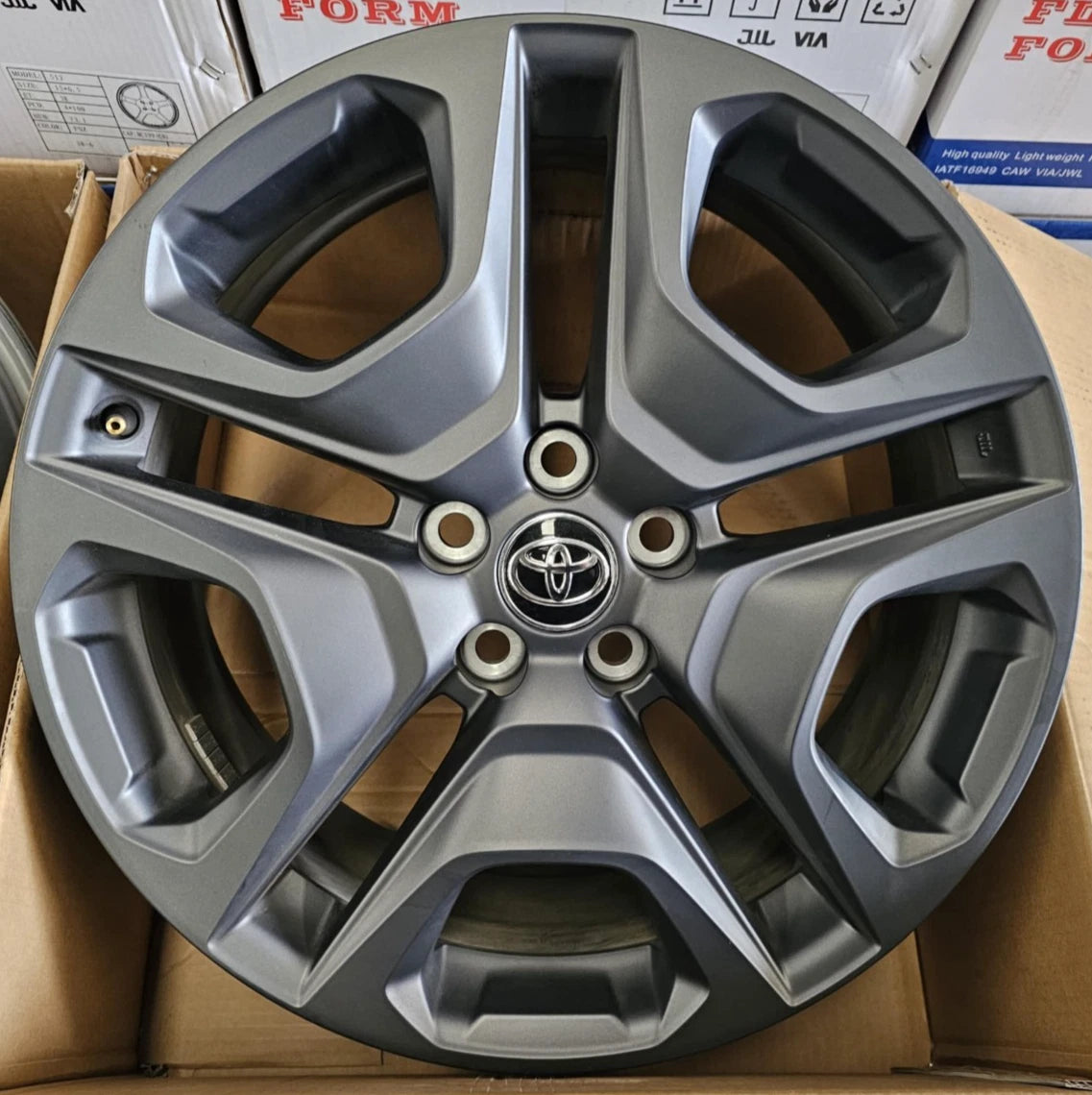 19" Genuine 2024 RAV4 Edge Hybrid Model Oem Wheels
