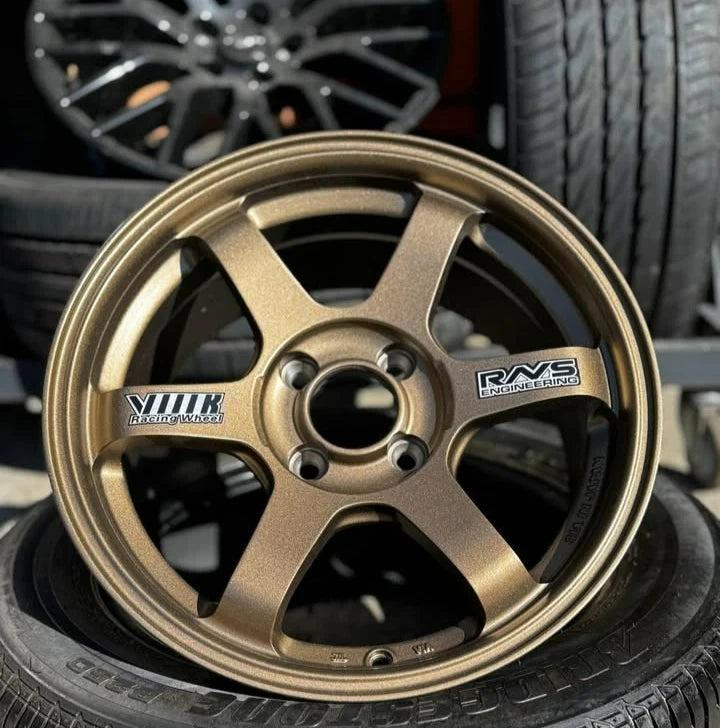 15inch Rays TE37 Style Wheels