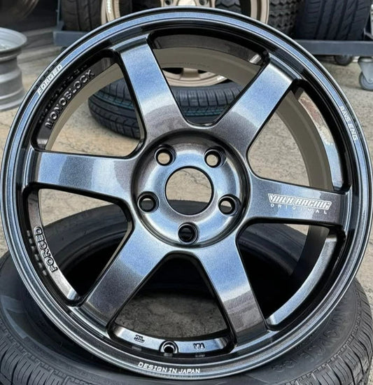 17inch Rays TE37 Style Wheels Gunmetal Milling